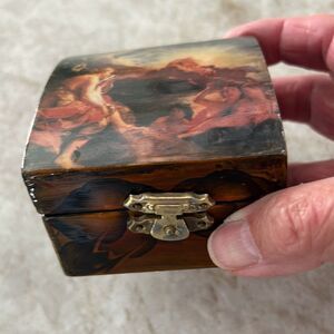 Vintage Little Jewelry Box